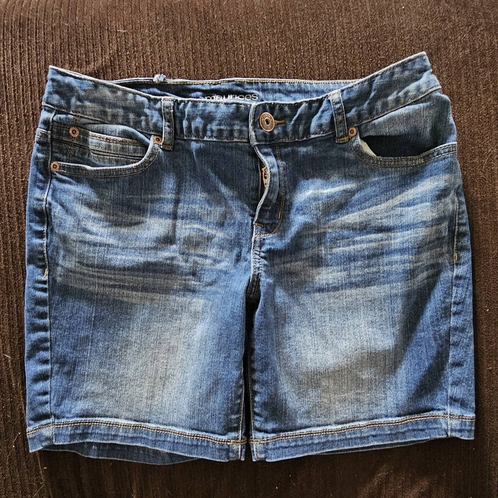 Maurices Denim Blue Women's Shorts